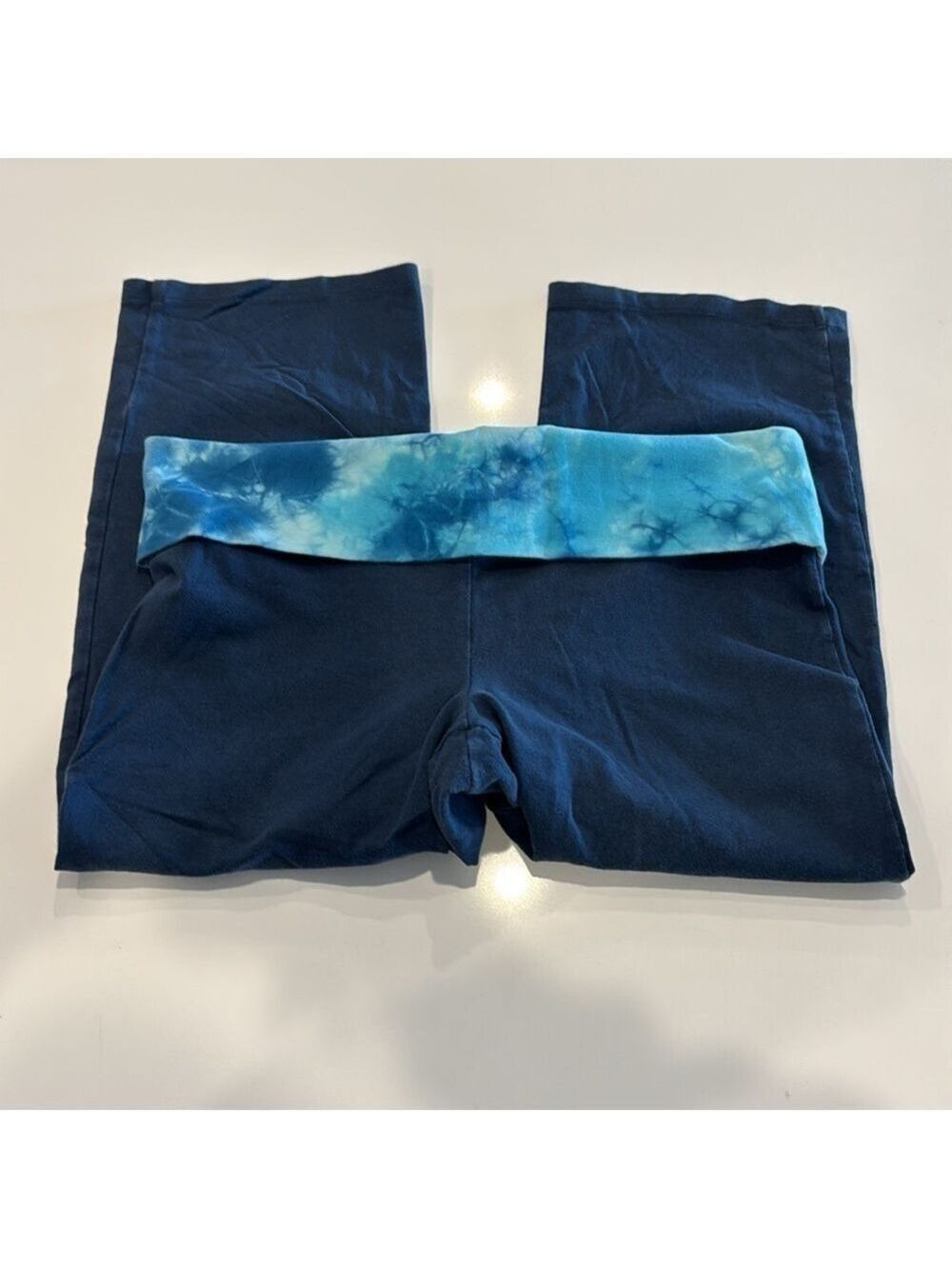 PINK Tie Dye Cropped Yoga Pants Blue - Picture 4 of 4